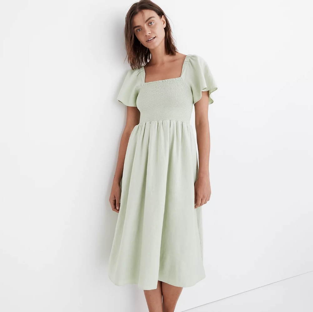 Madewell Linen Blend Lucie Smocked Midi Dress in Sunfaded Mint